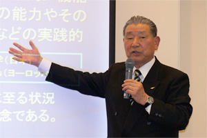 石橋 明 氏