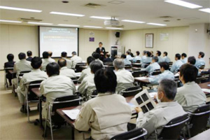 安全講演会の様子